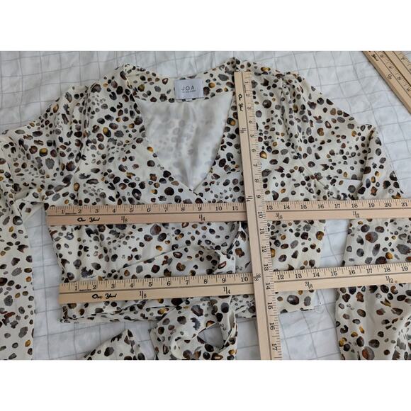 JOA wrap top - Picture 13 of 16